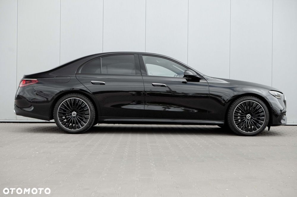 Mercedes-Benz Klasa E 220 d mHEV 4-Matic AMG 9G-Tronic - 13