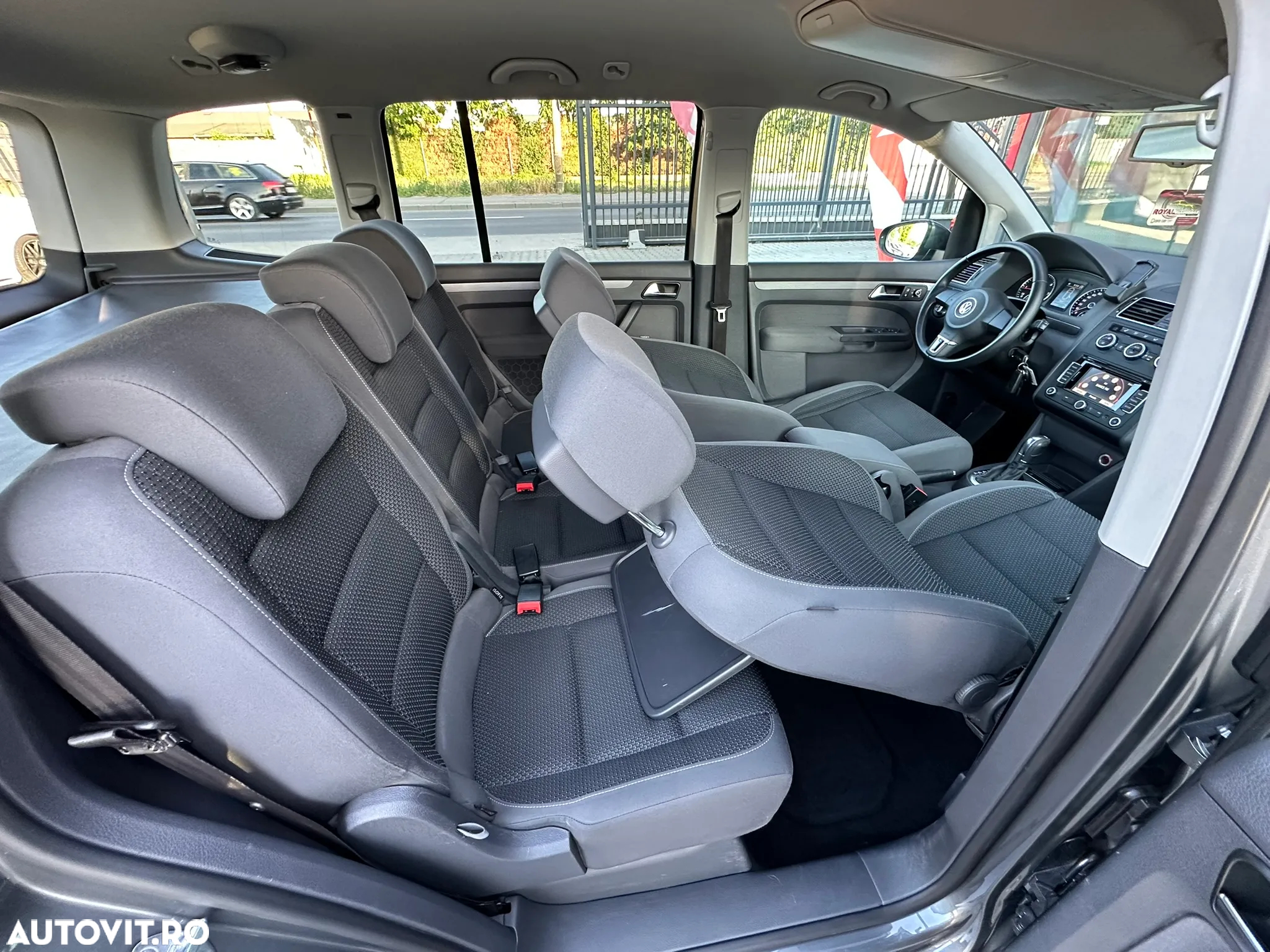 Volkswagen Touran 1.6 TDI DPF BlueMotion Technology DSG Comfortline - 7