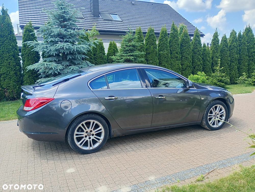 Opel Insignia 1.8 Sport - 9