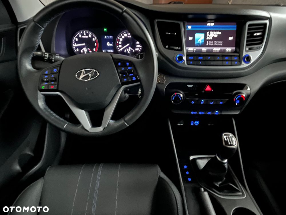 Hyundai Tucson 1.6 GDI BlueDrive Design 2WD - 41