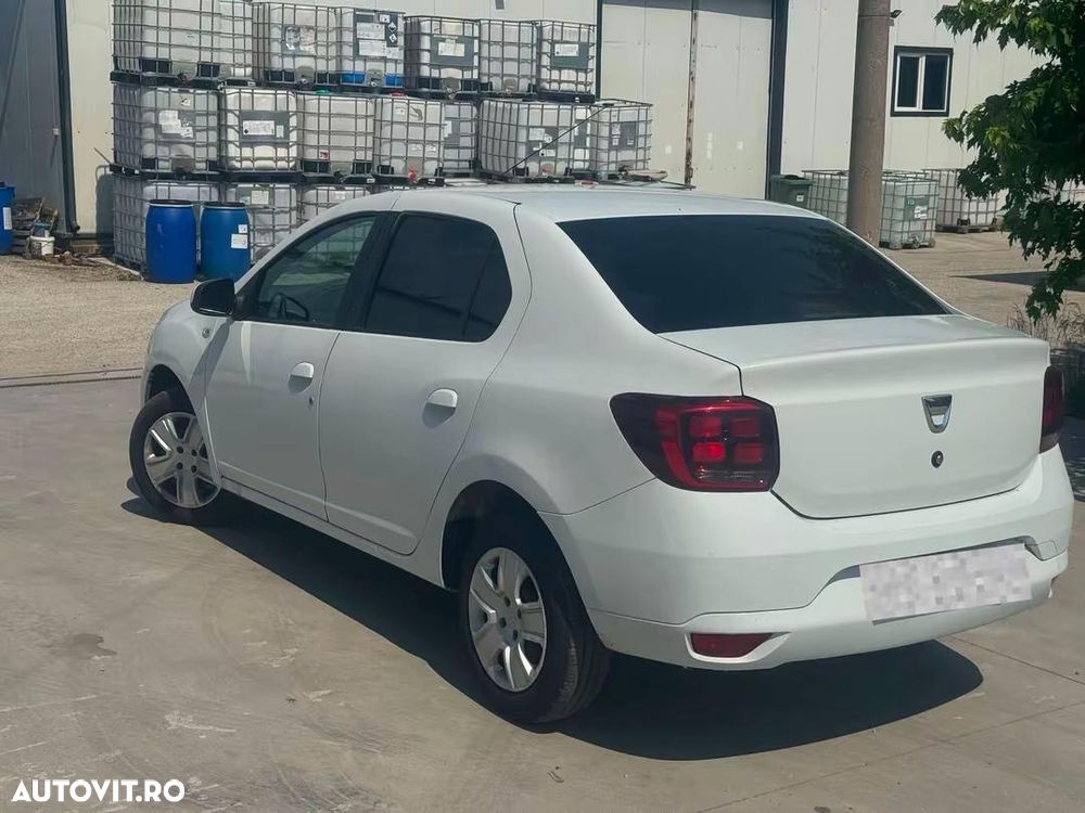 Dacia Logan 1.5 dCi Laureate - 4