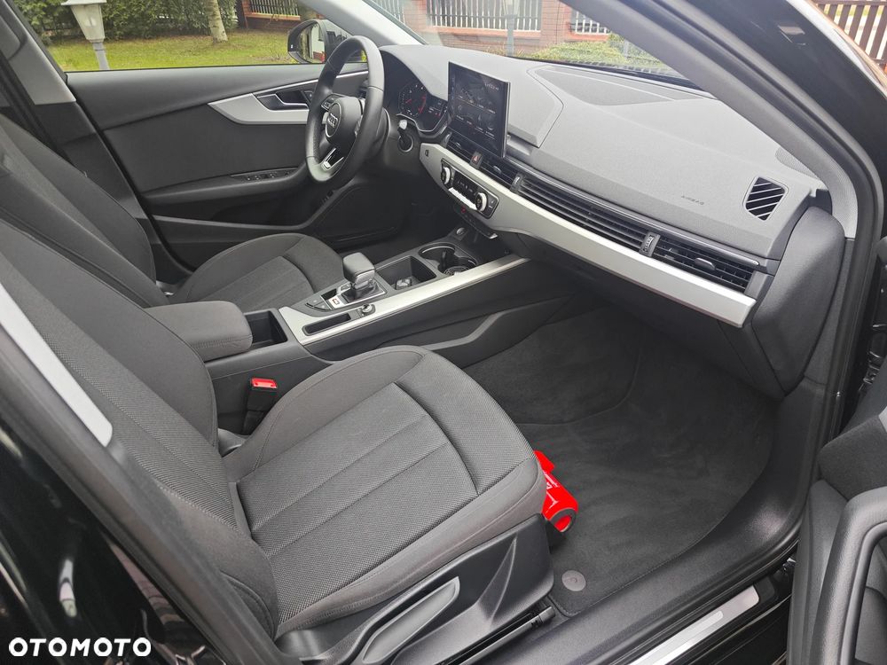 Audi A4 Limousine - 22
