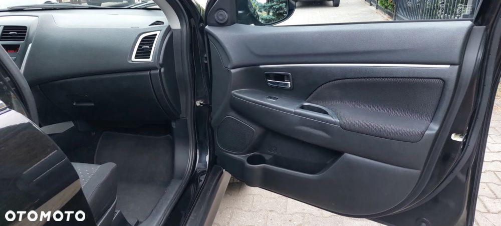 Mitsubishi ASX 1.8 DID Invite - 18