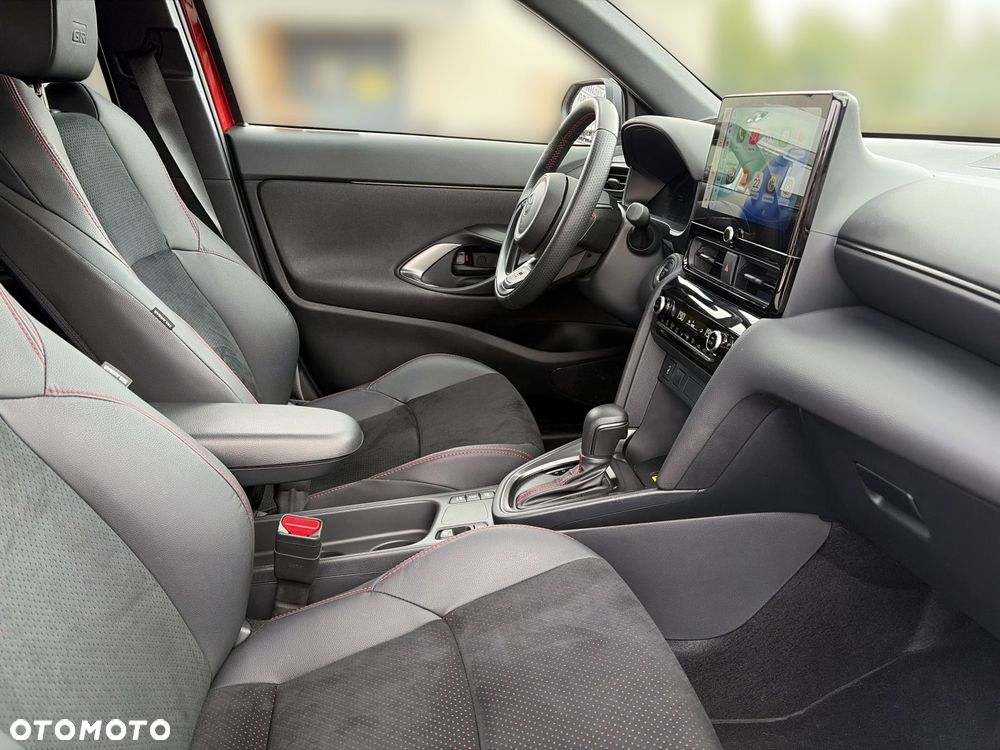 Toyota Yaris Cross Hybrid 1.5 GR Sport - 12