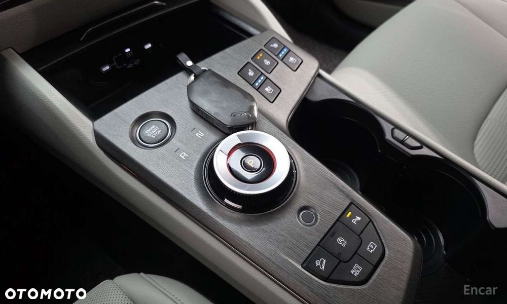 Kia Sportage - 16