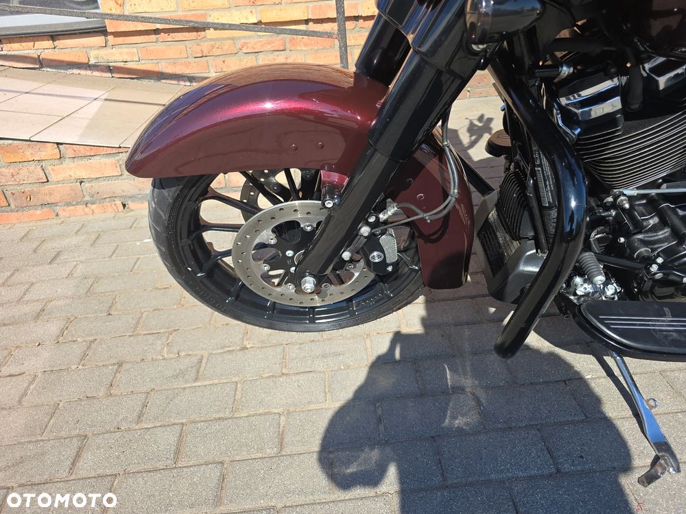 Harley-Davidson FLHXS Special - 21