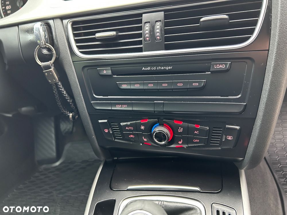 Audi A4 Avant 2.0 TDI - 13