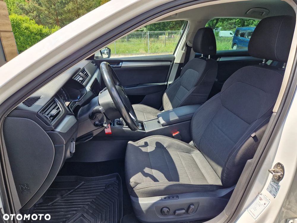 Skoda Superb 2.0 TDI Style - 12