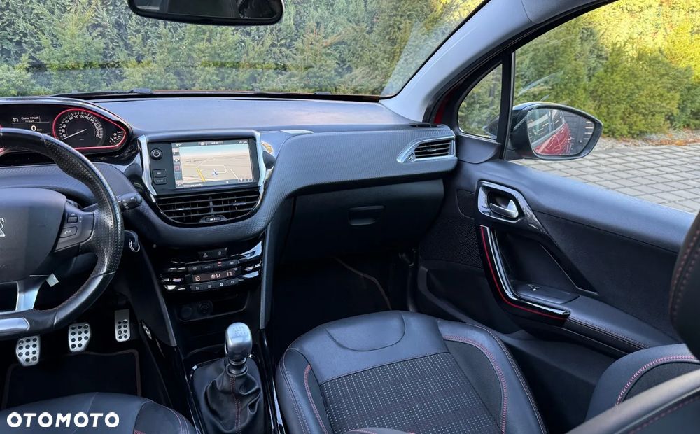 Peugeot 2008 1.6 BlueHDi Allure - 14