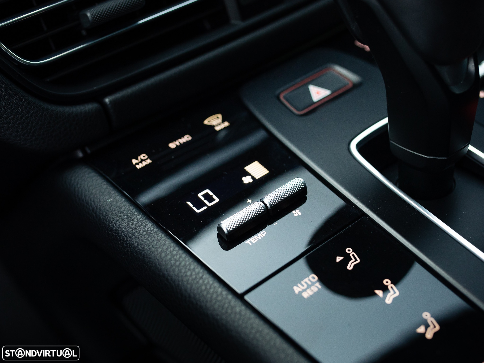Porsche Macan Standard - 33