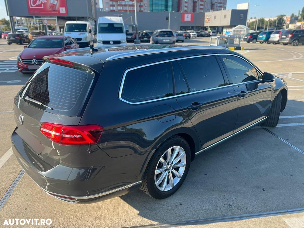 Volkswagen Passat 2.0 TDI SCR (BlueMotion Tech) 4Motion D Highline - 12