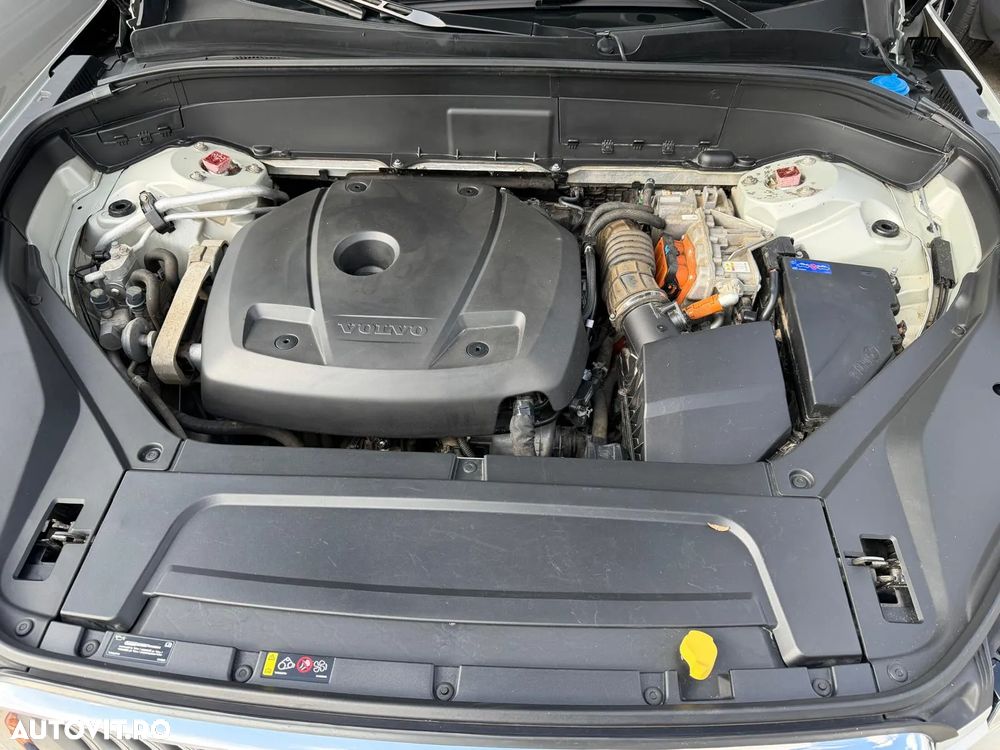 Volvo XC 90 - 10