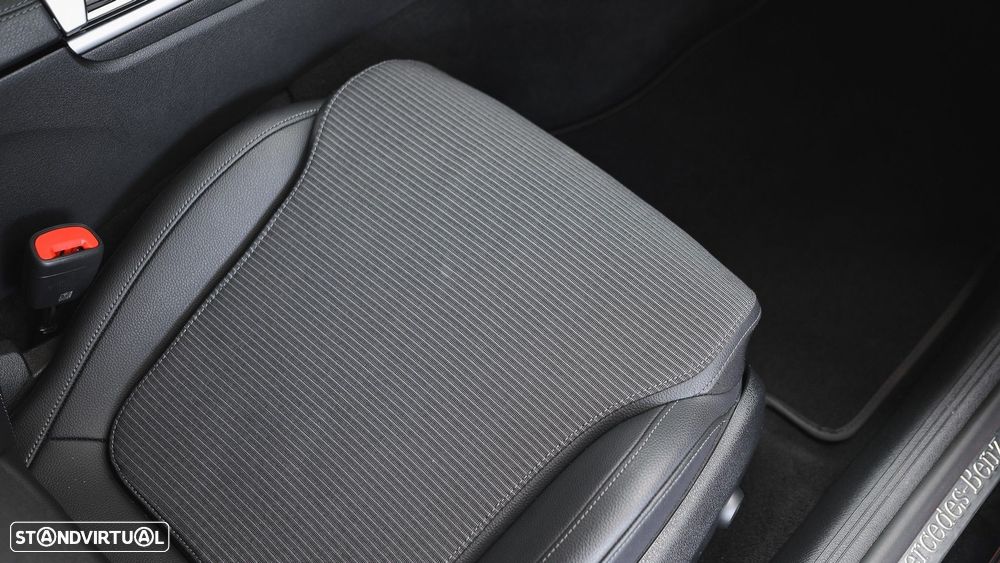 Mercedes-Benz C 300 e T 9G-TRONIC Avantgarde Advanced - 33