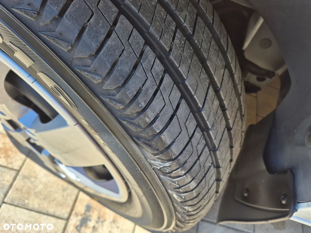 Renault MASTER KONIOWÓZ 1800KG ŁADOWNOSC DO PRZEWOZU ZWIERZAT BYDŁA KLIMA - 24