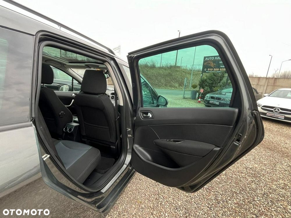 Peugeot 308 120 VTi Style - 12