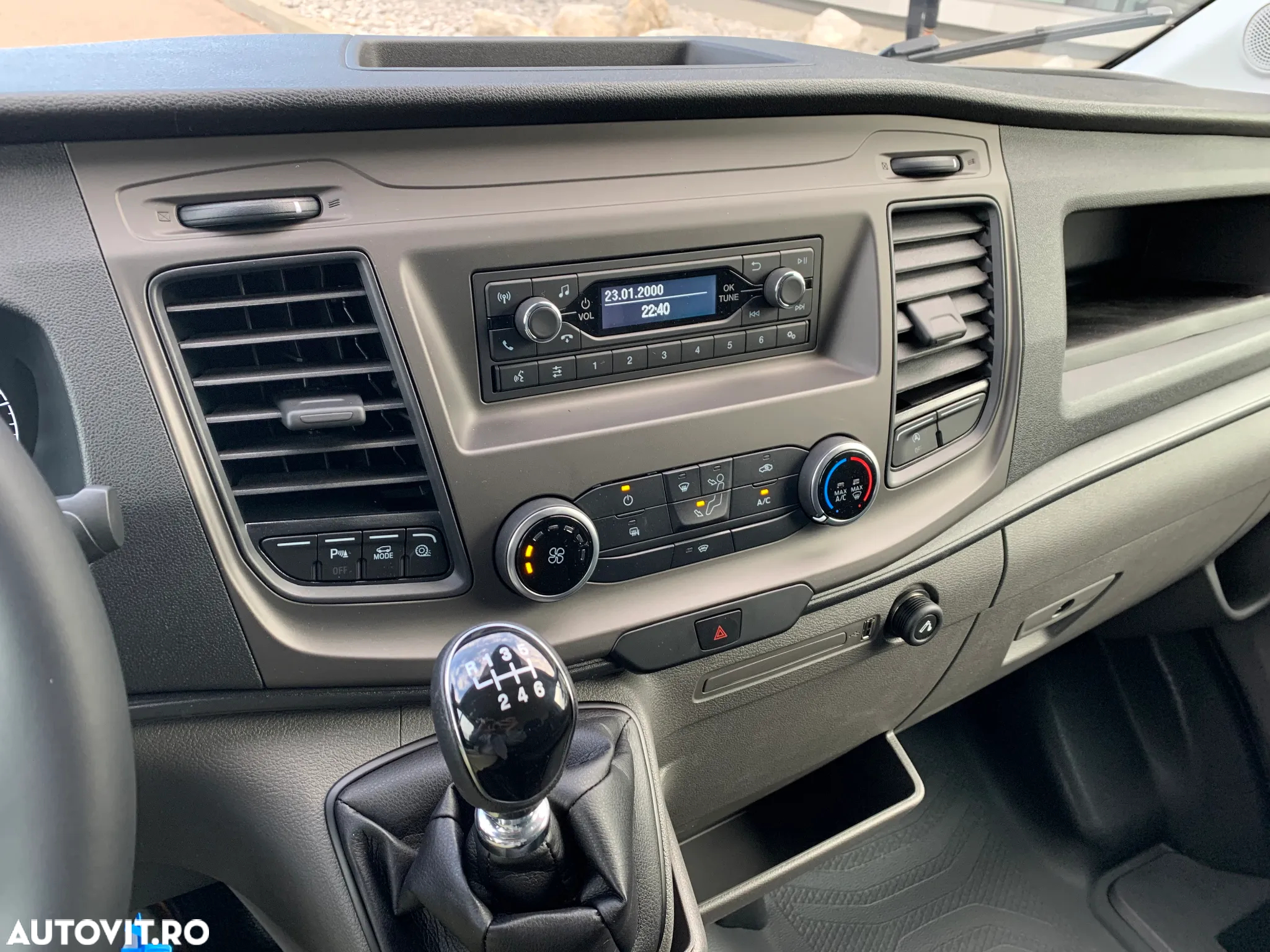 Ford Transit - 16