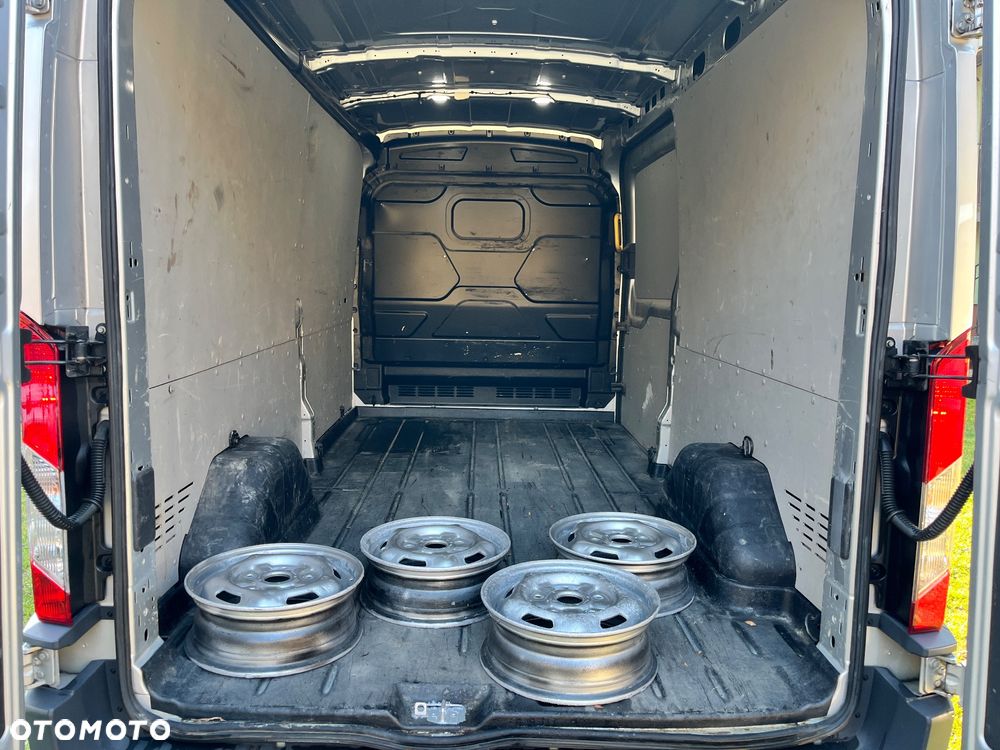 Ford Transit - 8