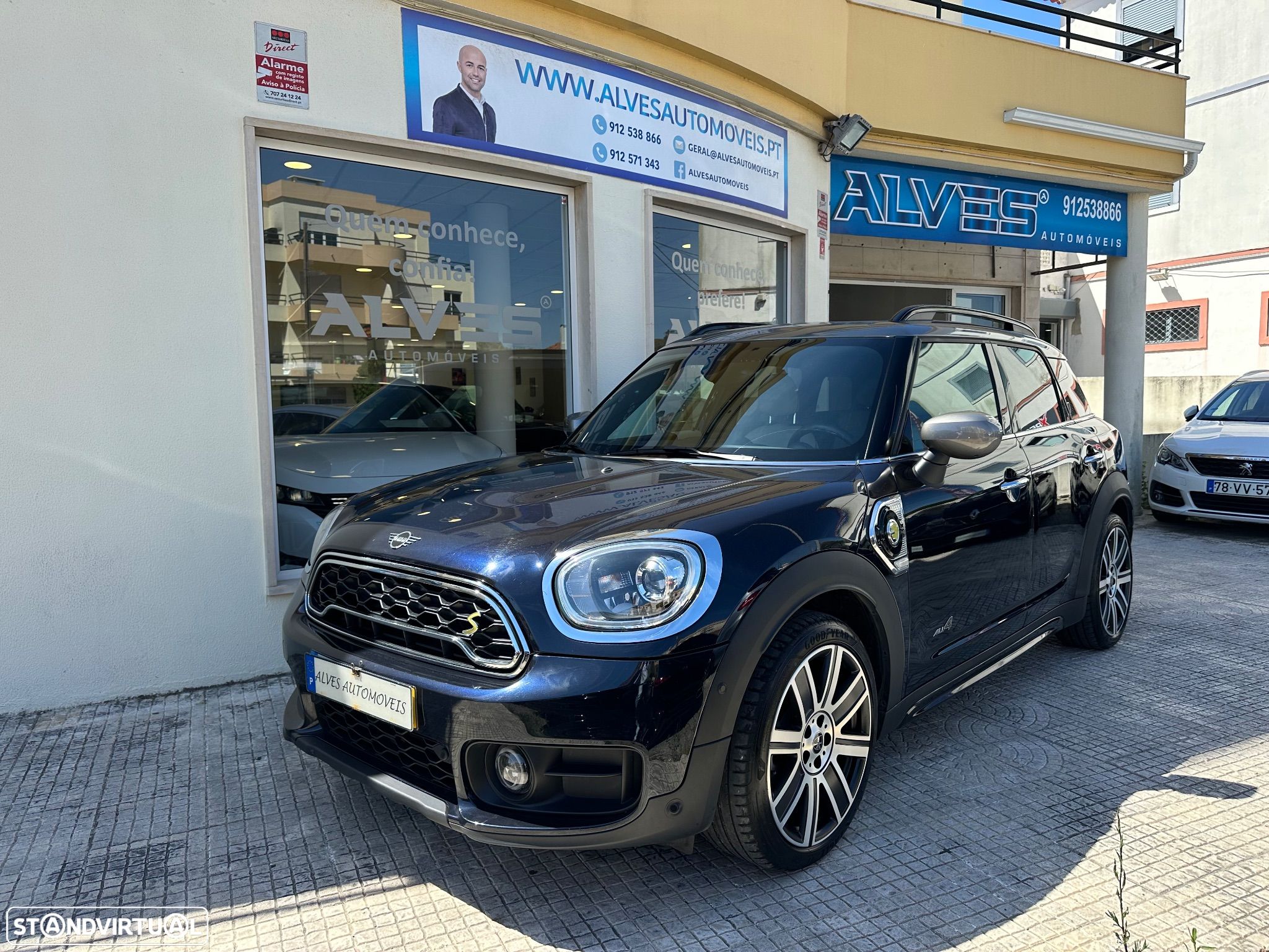 MINI Countryman Cooper SE ALL4 Auto - 1