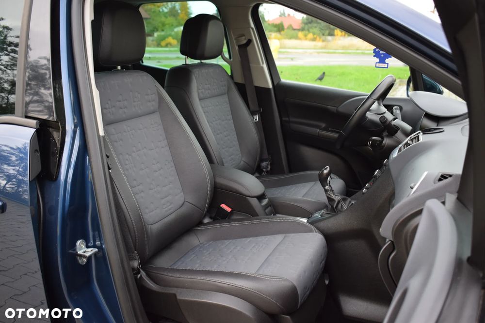 Opel Meriva 1.4 T Cosmo - 25