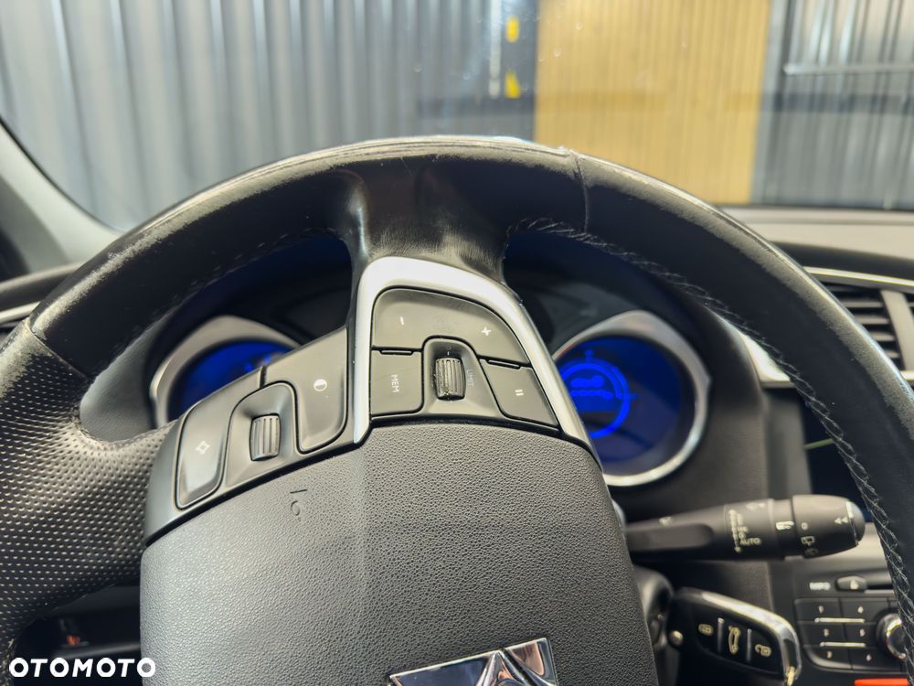 Citroën DS4 1.6 HDi Chic - 38