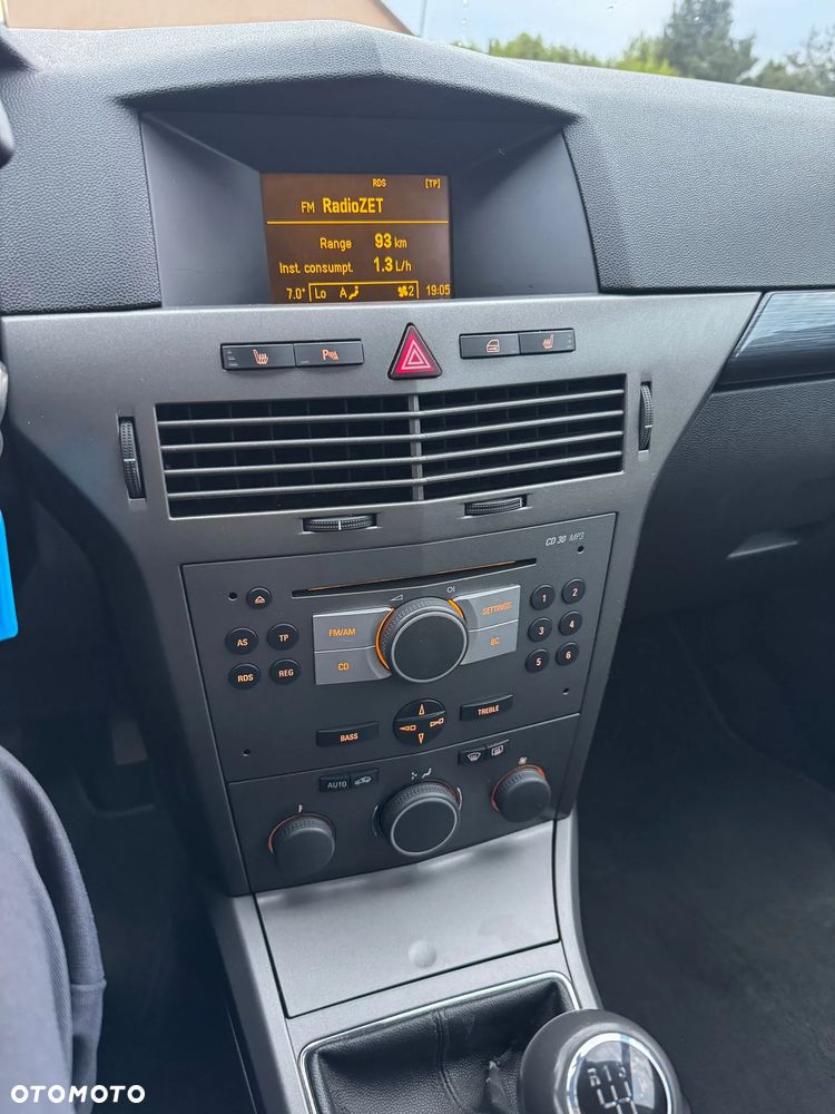 Opel Astra - 18