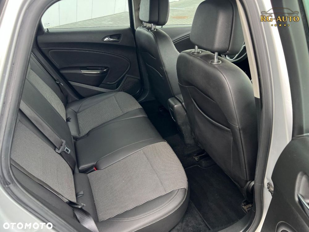 Opel Astra - 26