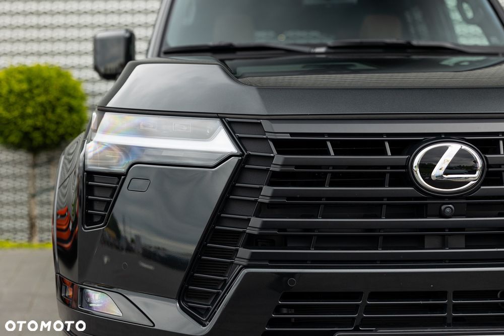 Lexus GX - 12