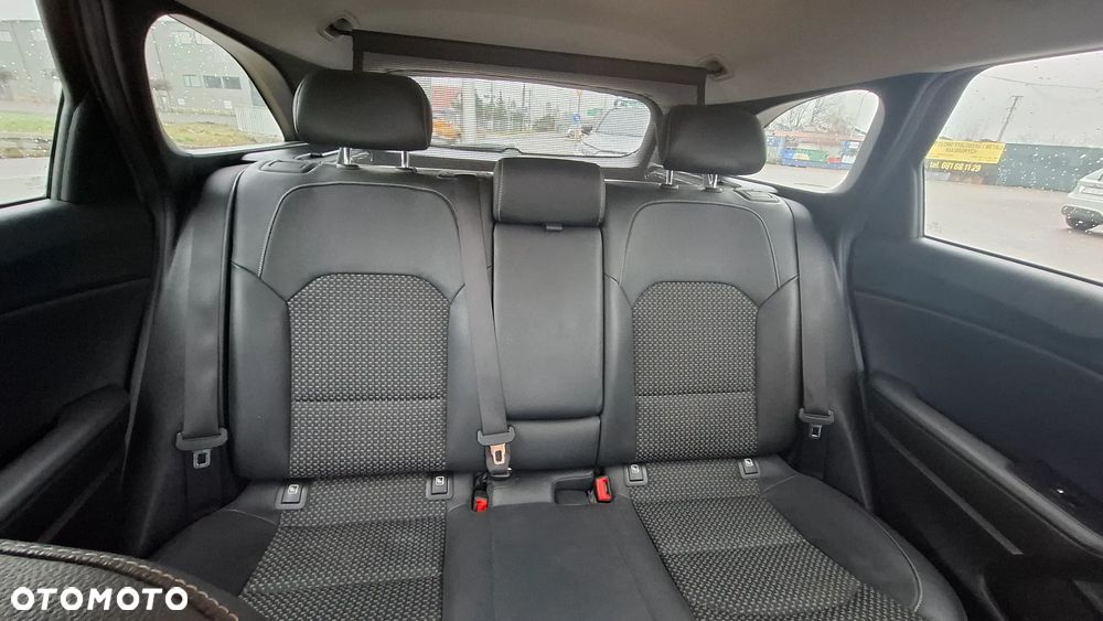 Kia Ceed 1.4 T-GDI L Business Line - 13