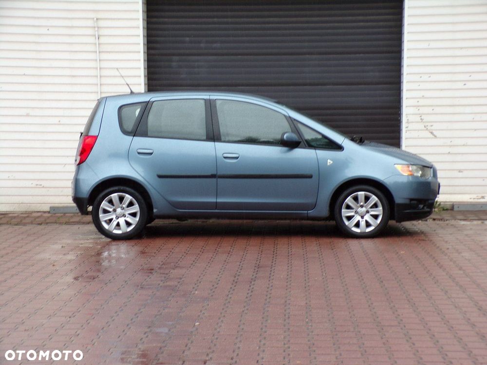 Mitsubishi Colt - 3