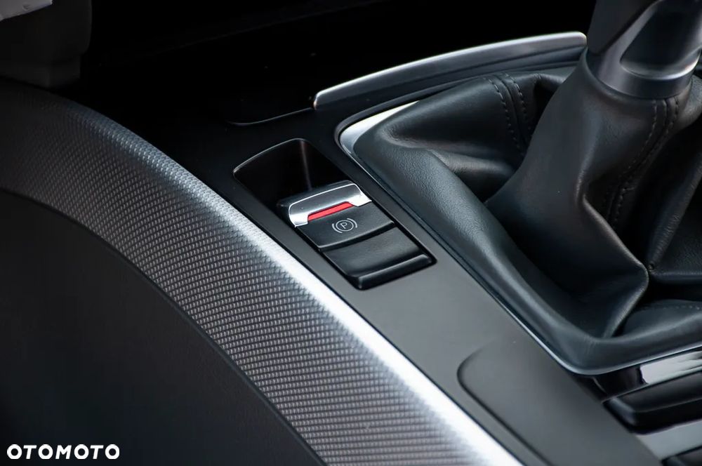 Audi A4 Limousine 1.8 TFSI S line Sportpaket - 36