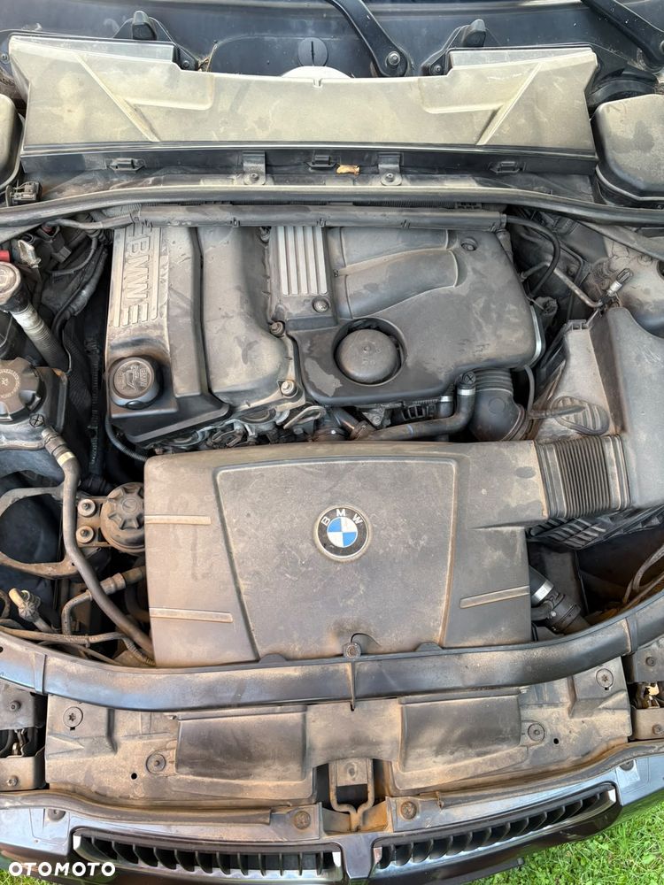 BMW Seria 3 - 18
