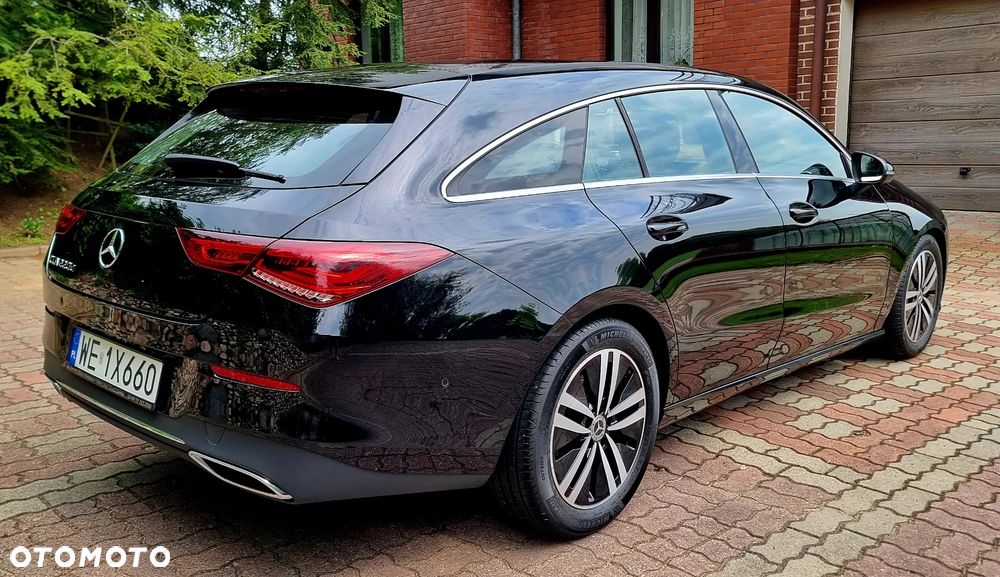 Mercedes-Benz CLA 220 d Progressive 8G-DCT - 5