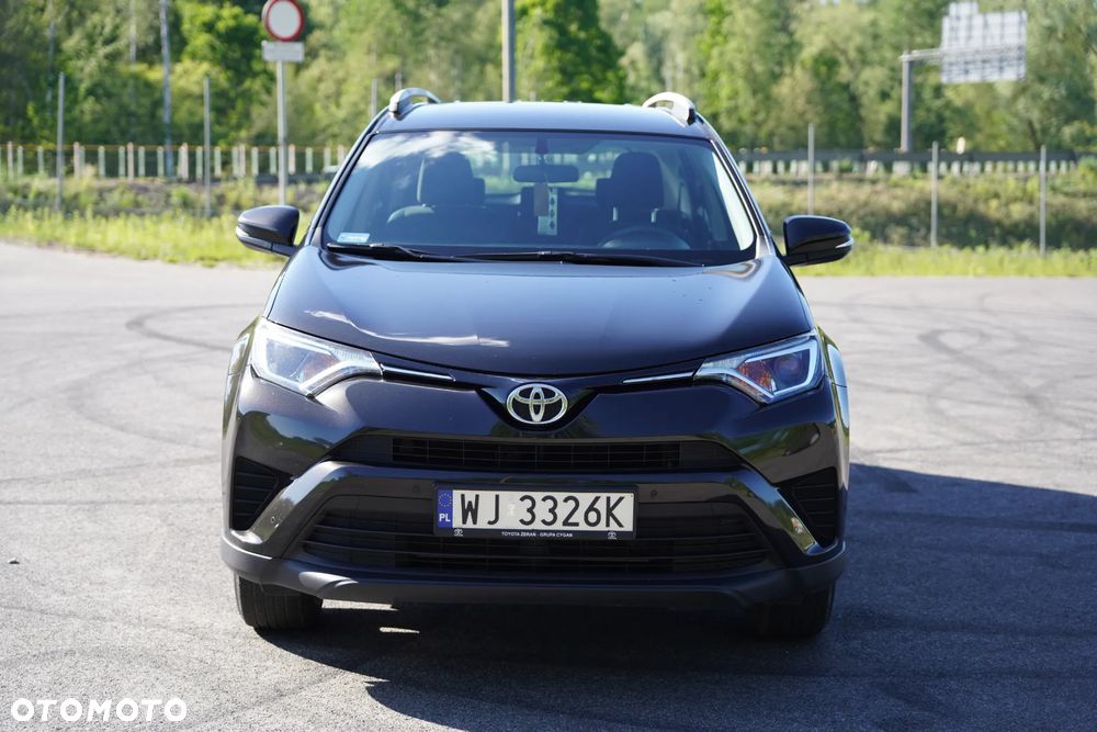 Toyota RAV4 2.0 D-4D Active 4x2 - 2