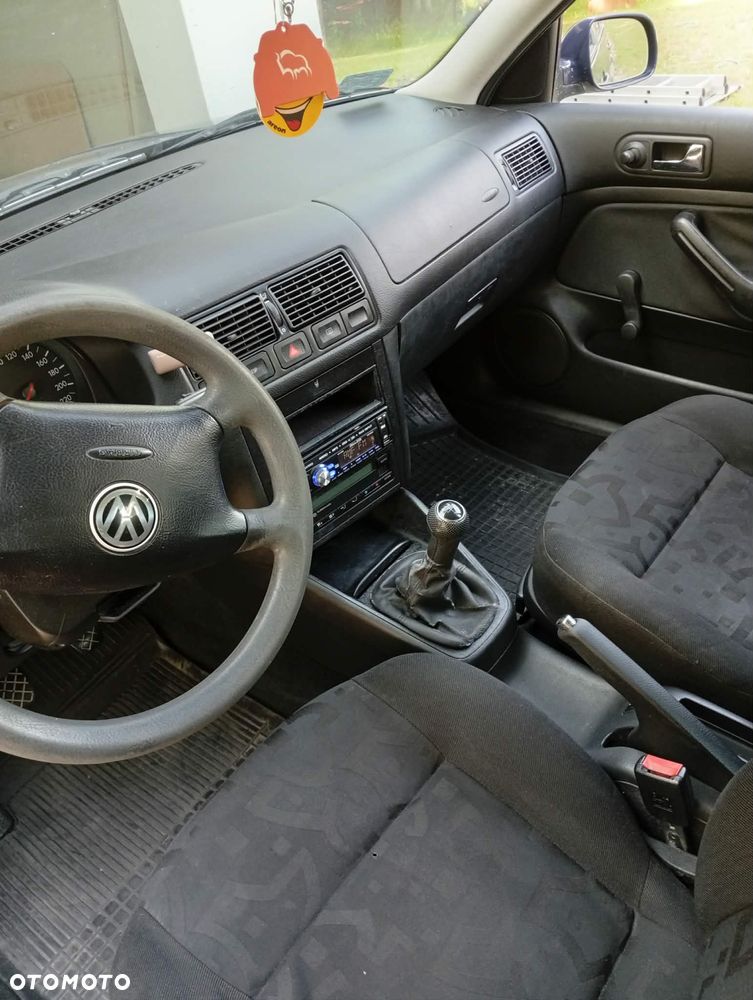 Volkswagen Golf 1.4 Basis - 6