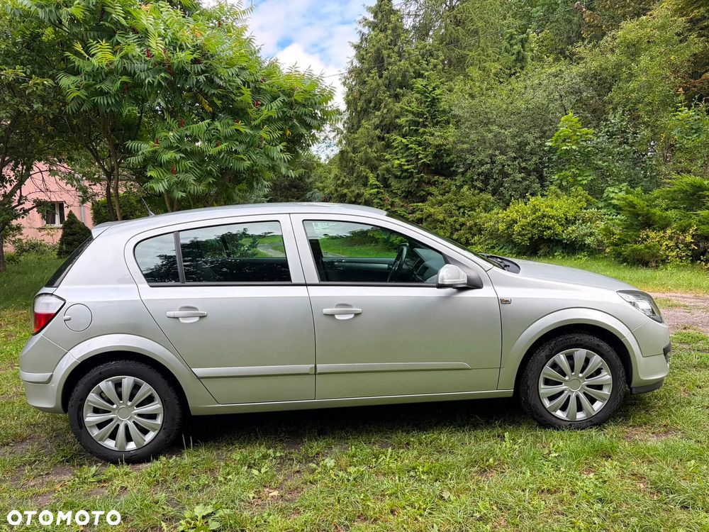 Opel Astra 1.4 - 8