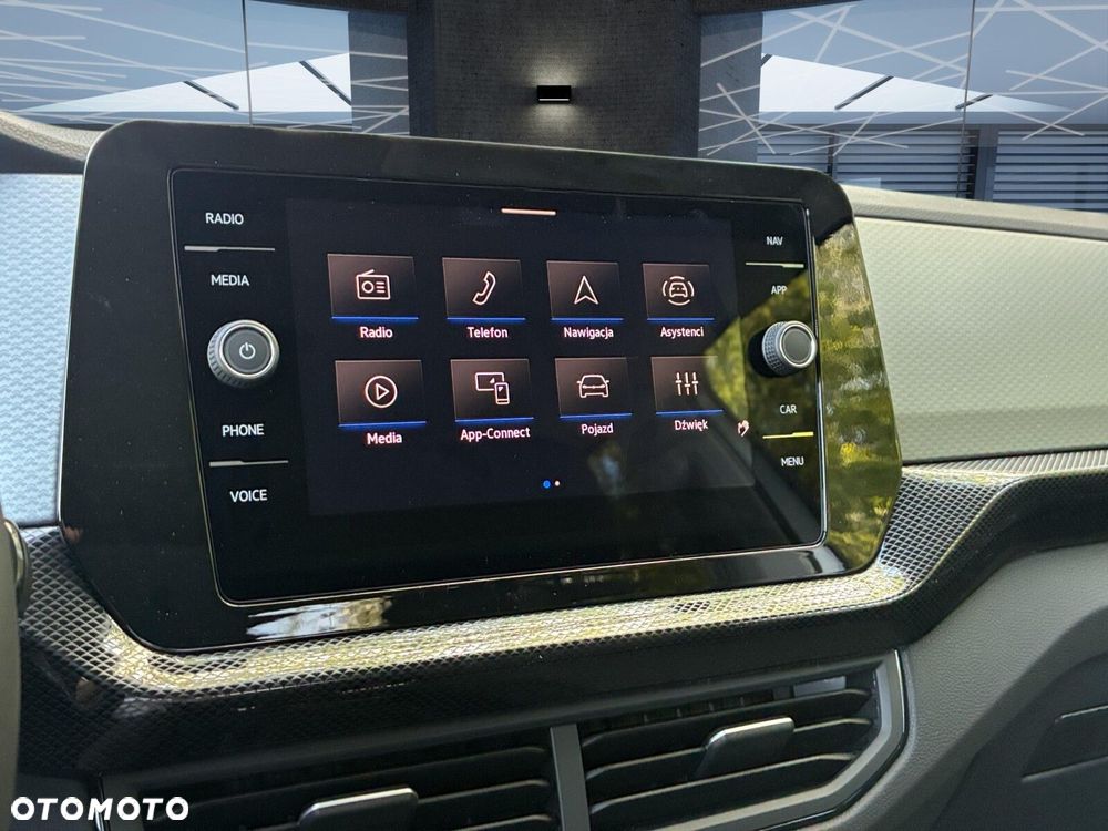 Volkswagen T-Cross - 19