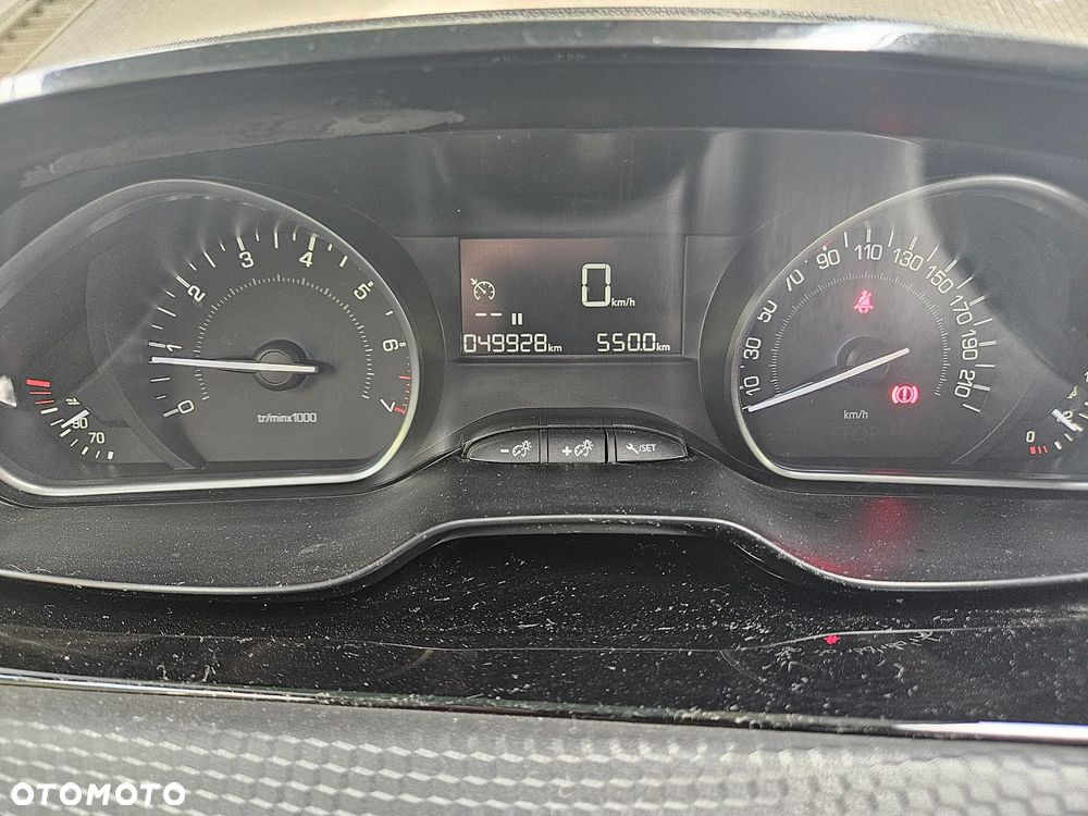 Peugeot 208 1.2 PureTech Active - 23