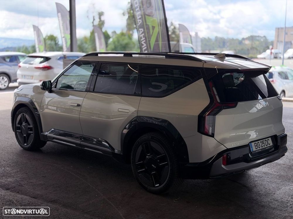Kia EV9 98.8 kWh GT-Line AWD - 8