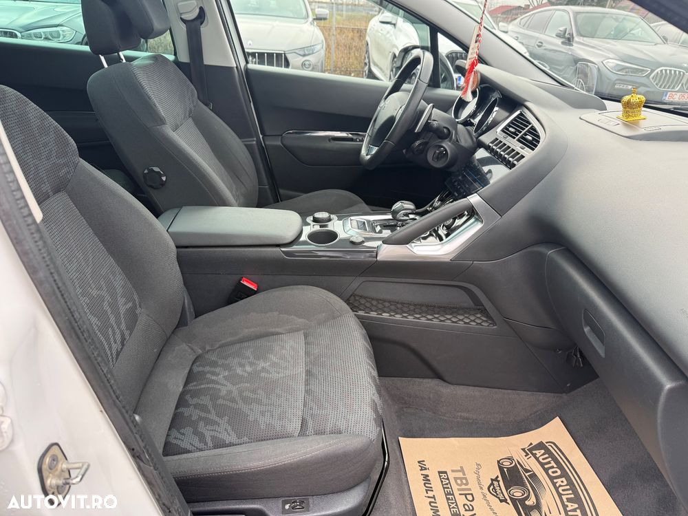 Peugeot 3008 HYbrid4 2.0 HDI FAP BMP - 8