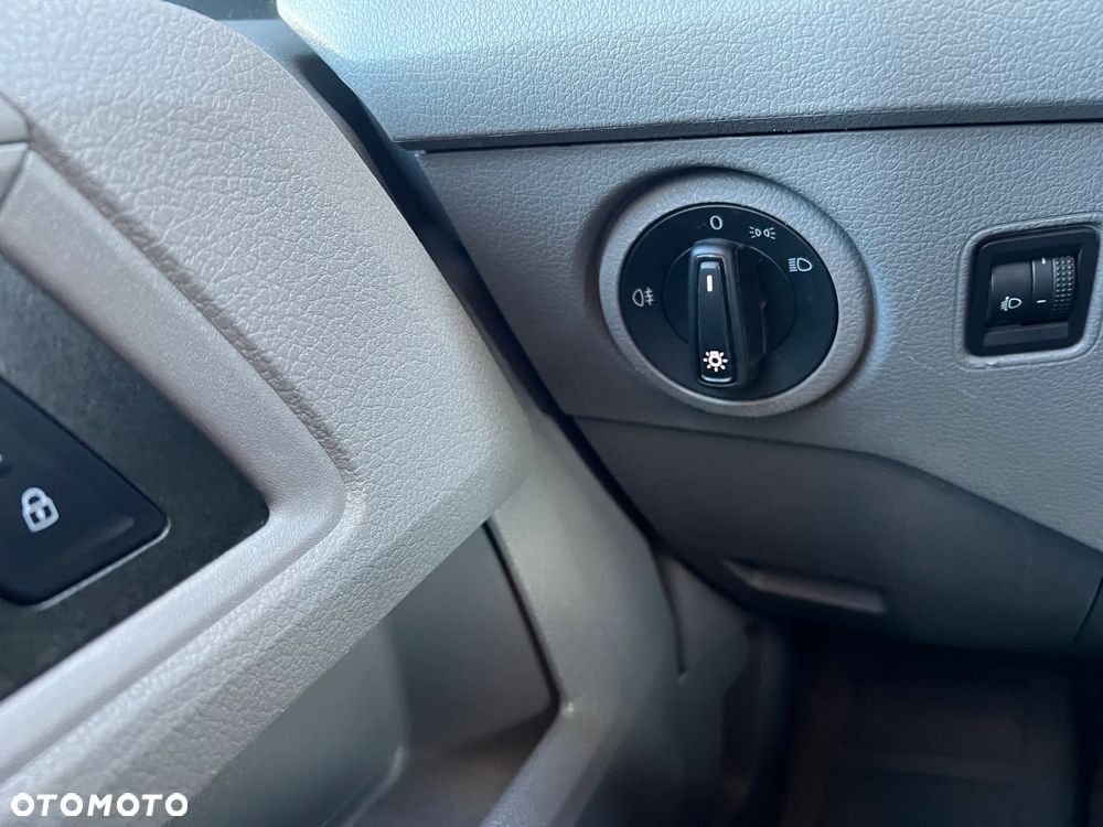 Volkswagen Crafter L4H2 2,0 Tdi 177 KM klima tempomat - 19