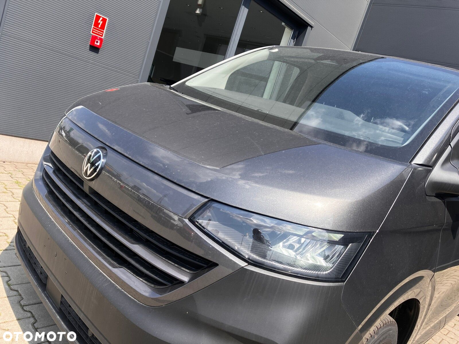 Volkswagen Transporter 2.0 TDI 150 KM 8-automat L1 - 2