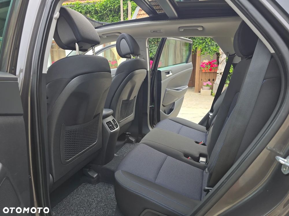Hyundai Tucson 1.6 Turbo 4WD DCT Style - 32