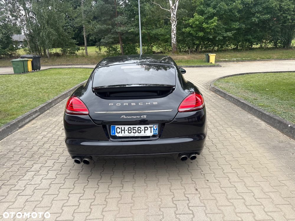 Porsche Panamera 4S PDK - 7
