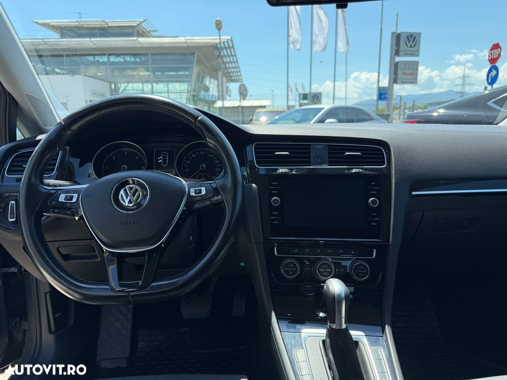 Volkswagen Golf 2.0 TDI DSG Style - 9