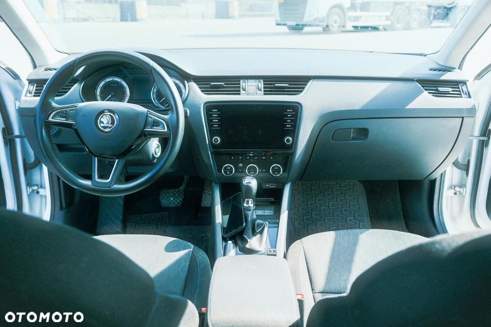 Skoda Octavia 1.5 TSI ACT Style DSG - 11