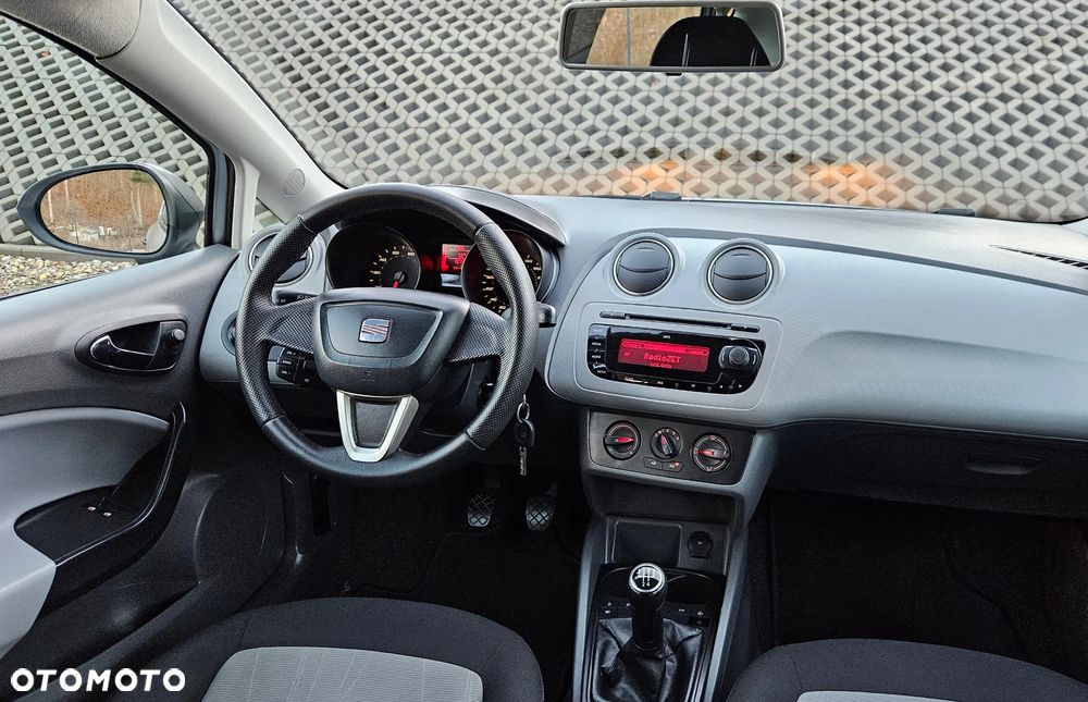 Seat Ibiza 1.4 16V Style - 34