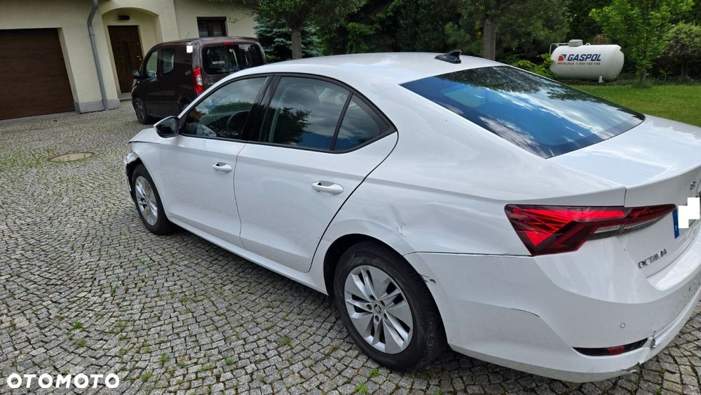 Skoda Octavia - 4