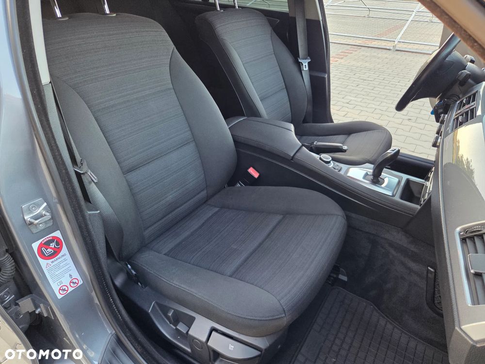 BMW Seria 5 520d Edition Lifestyle - 28