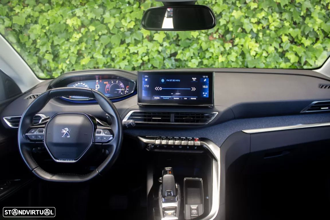 Peugeot 5008 1.5 BlueHDi GT EAT8 - 17