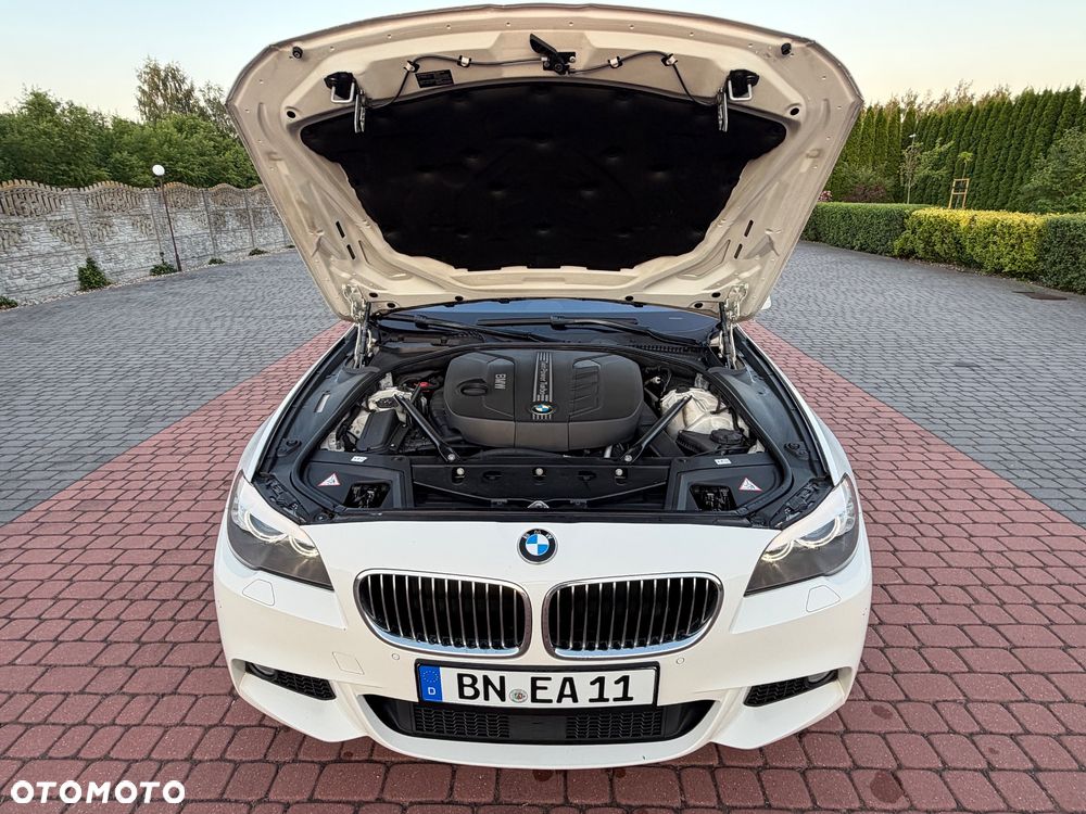 BMW Seria 5 525d xDrive - 19